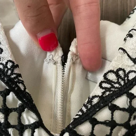 Adelyn Rae Black & White Lace Frill Dress Size S New With Tags Kentucky Derby - Picture 8 of 8